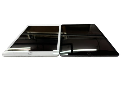 【訳あり・保証無し】iPad 8 （2020年） Wi-Fi+Cellular 32GB